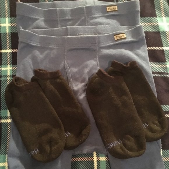 Hanes Other - Mens HANES 4 piece Set! Boxer Briefs and ankle socks. 🧦🧦. ( SPECIAL)